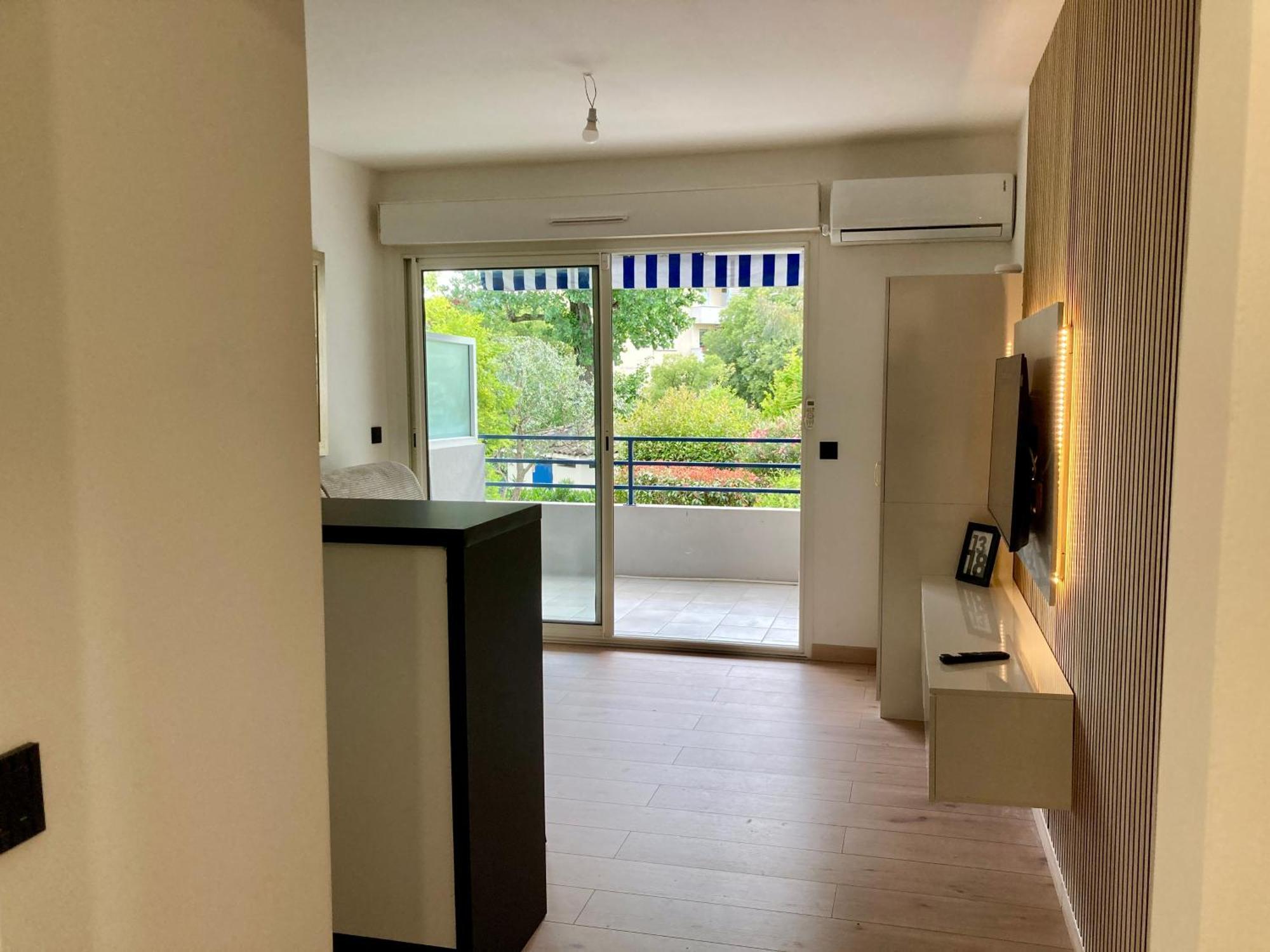 Neuf Parking Piscine A Appartamento Cannes