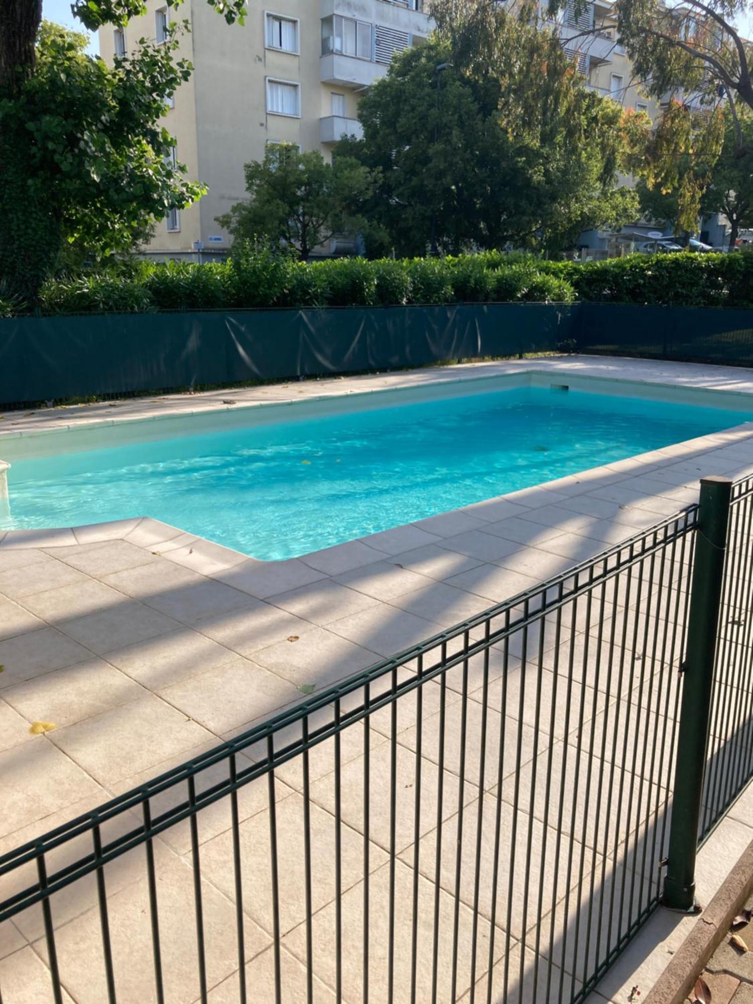 Neuf Parking Piscine A Appartamento *
